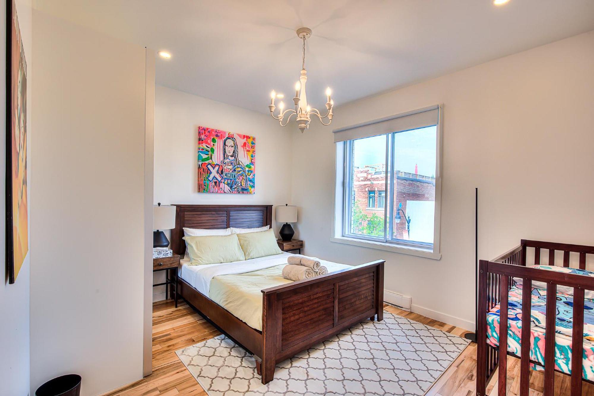 Charm & Luxury Vacation Headquarters To Downtown! Apartment Монреал Екстериор снимка