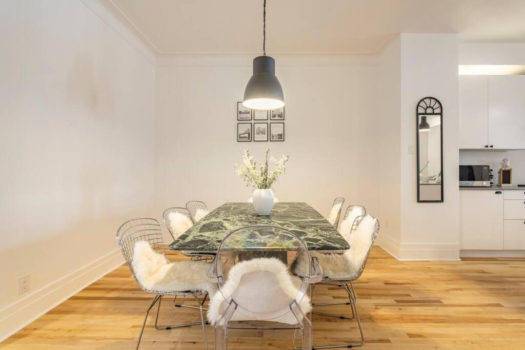 Charm & Luxury Vacation Headquarters To Downtown! Apartment Монреал Екстериор снимка