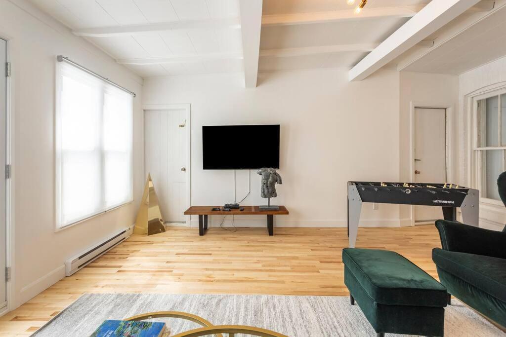 Charm & Luxury Vacation Headquarters To Downtown! Apartment Монреал Екстериор снимка
